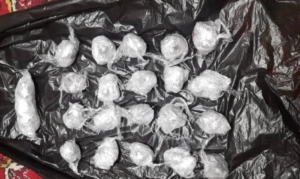 В Орске задержали наркокурьера с 322 граммами гашиша