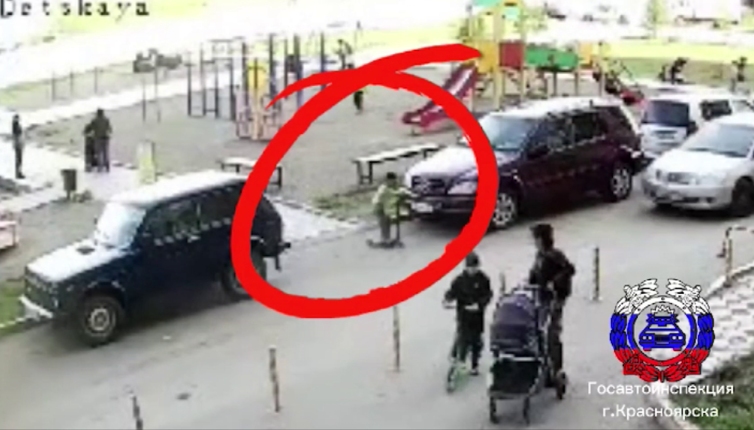 В Красноярске летние каникулы не успели наступить, а дети уже стали попадать в ДТП