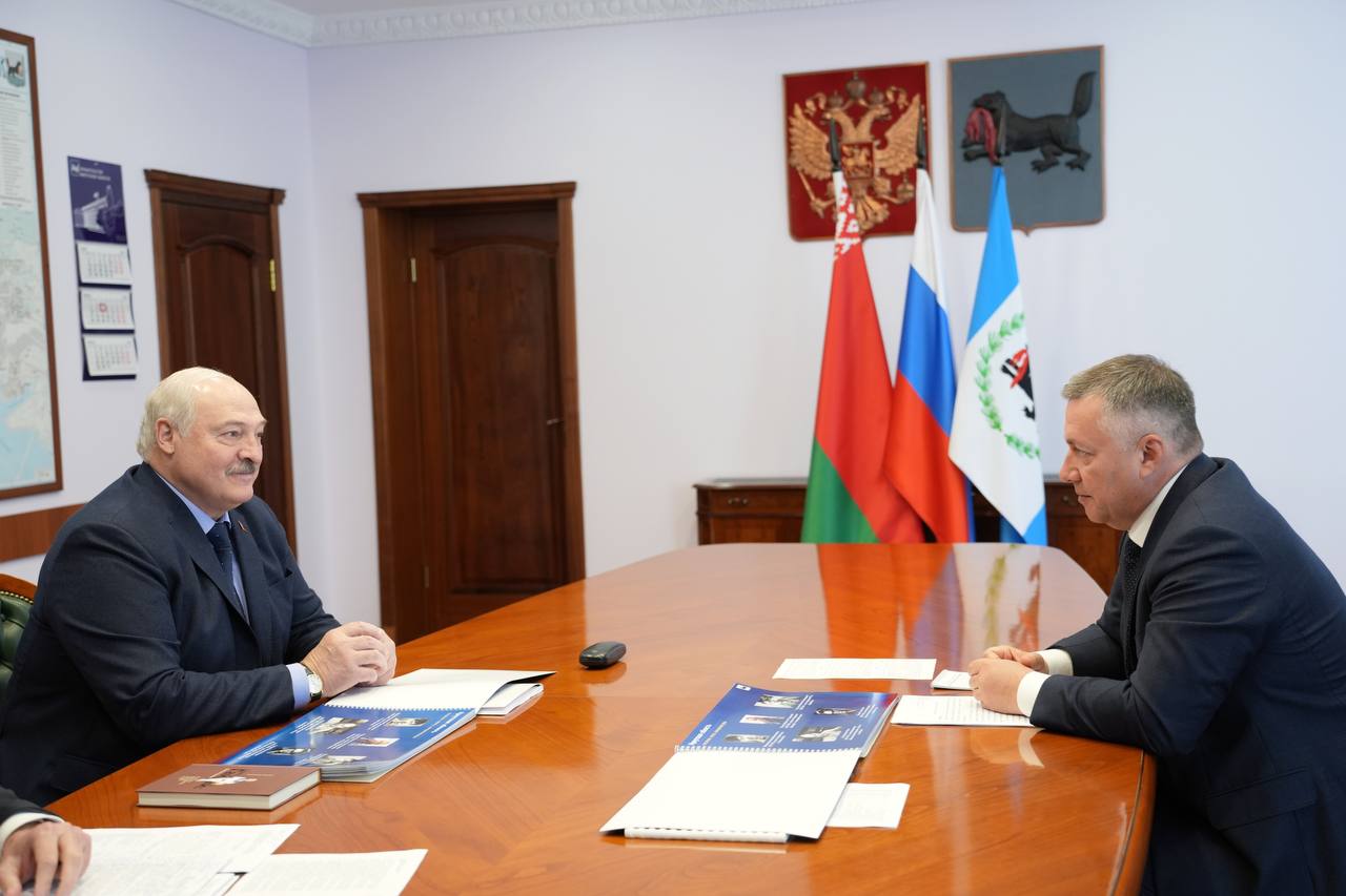 Президент Республики Беларусь Александр Лукашенко посетил Иркутский авиазавод