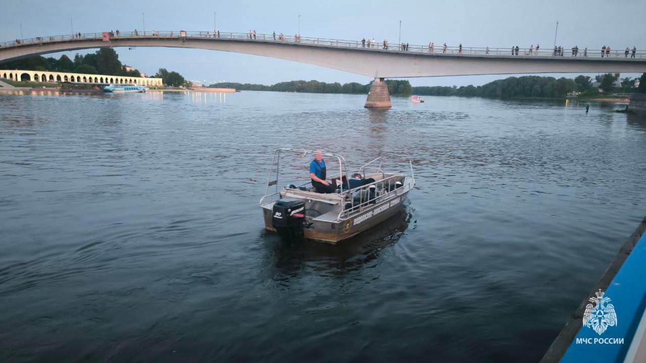 В Новгороде найдено тело одного из утонувших индийских студентов