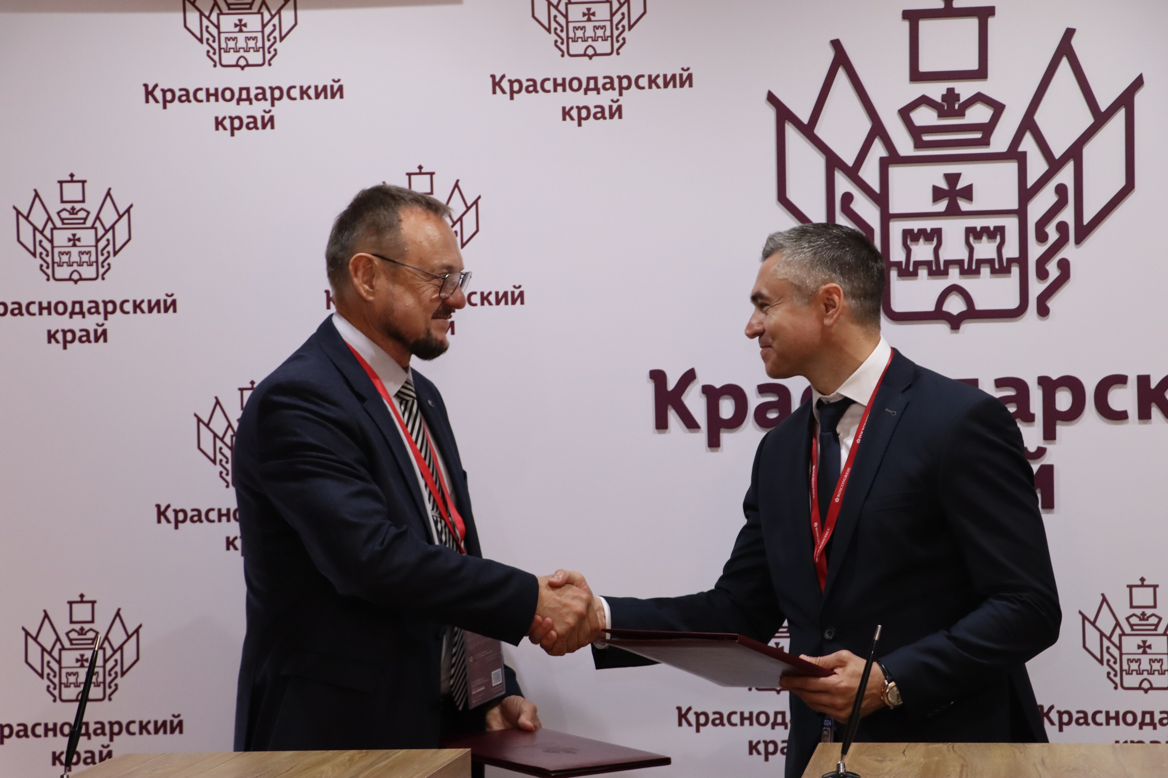 Более 1 миллиарда рублей вложит инвестор в предприятие по производству медицинских изделий на Кубани