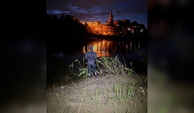 В Урале в районе оренбургской Красной площади утонул мужчина