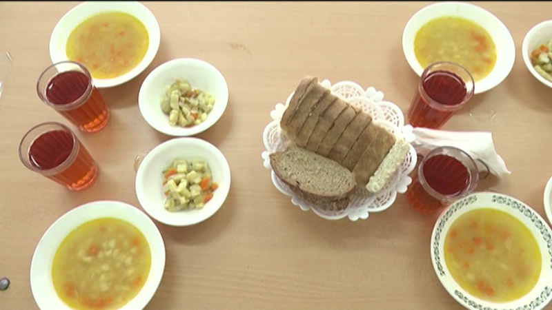 Просроченные продукты и грязная посуда: прошла проверка КШП "Огонек" в Оренбурге