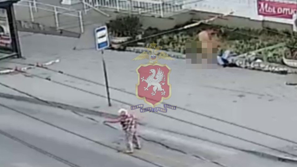 В Севастополе задержали избившего пенсионерок мужчину