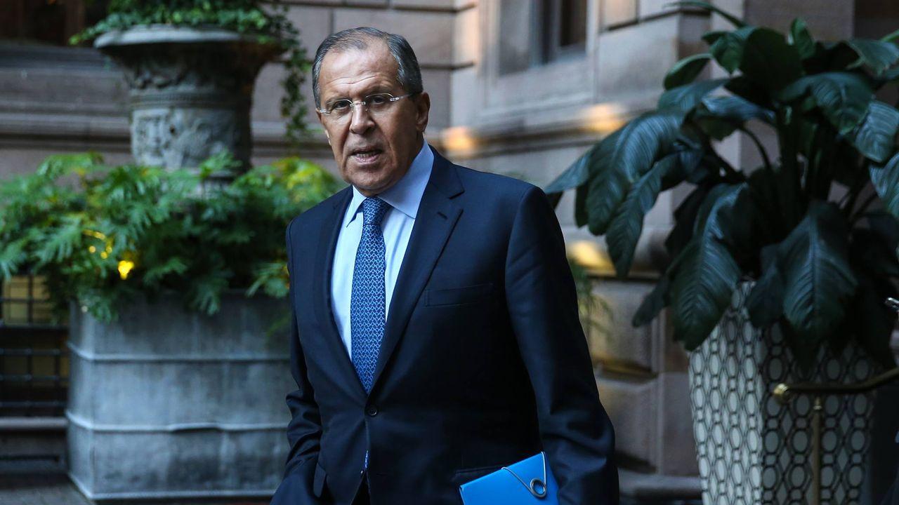 Лавров: политологи из России и США вели закрытые контакты по Украине