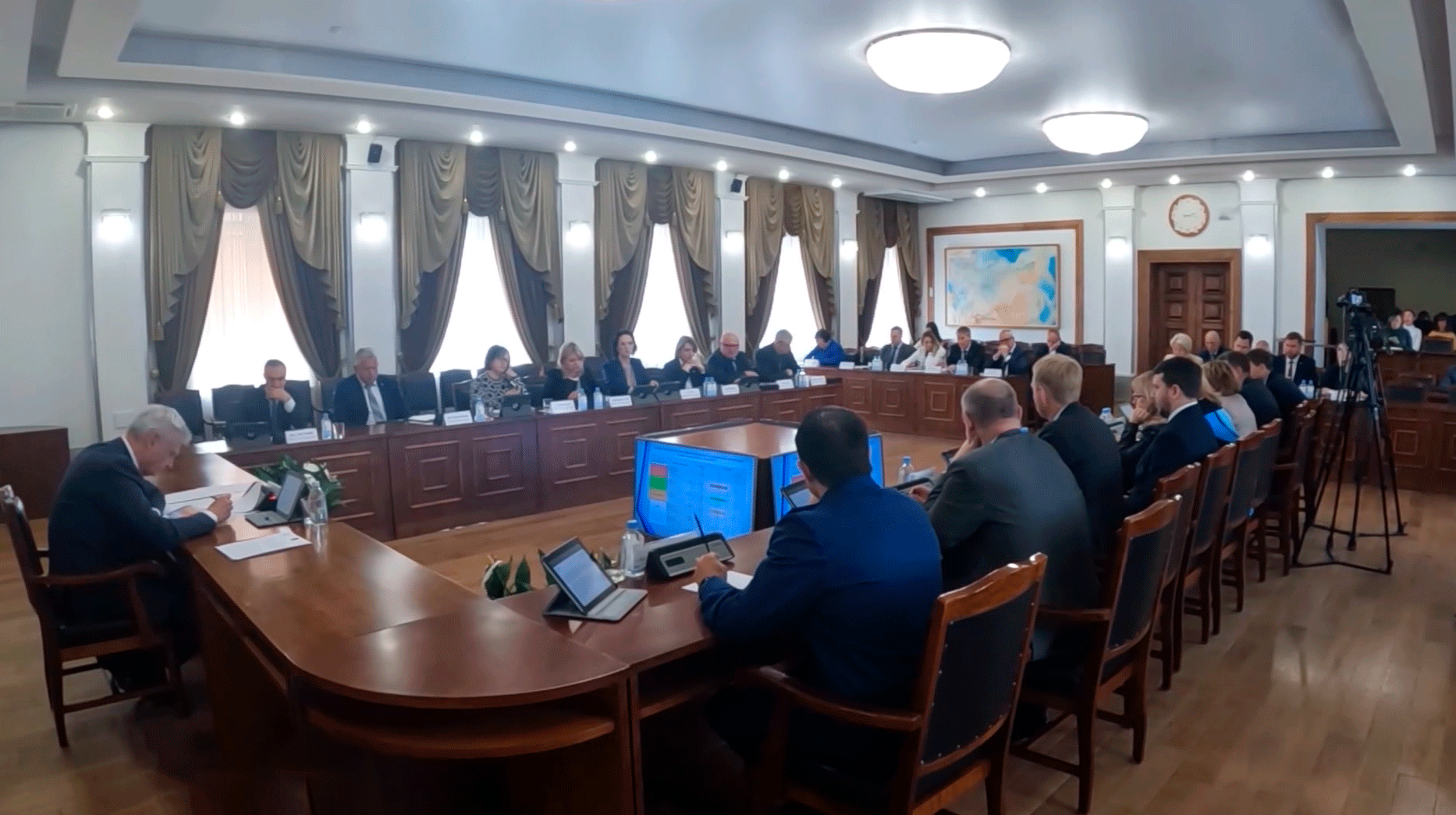 Бурый медведь со скидкой: в Магаданской области снизили цену лицензии на добычу косолапого