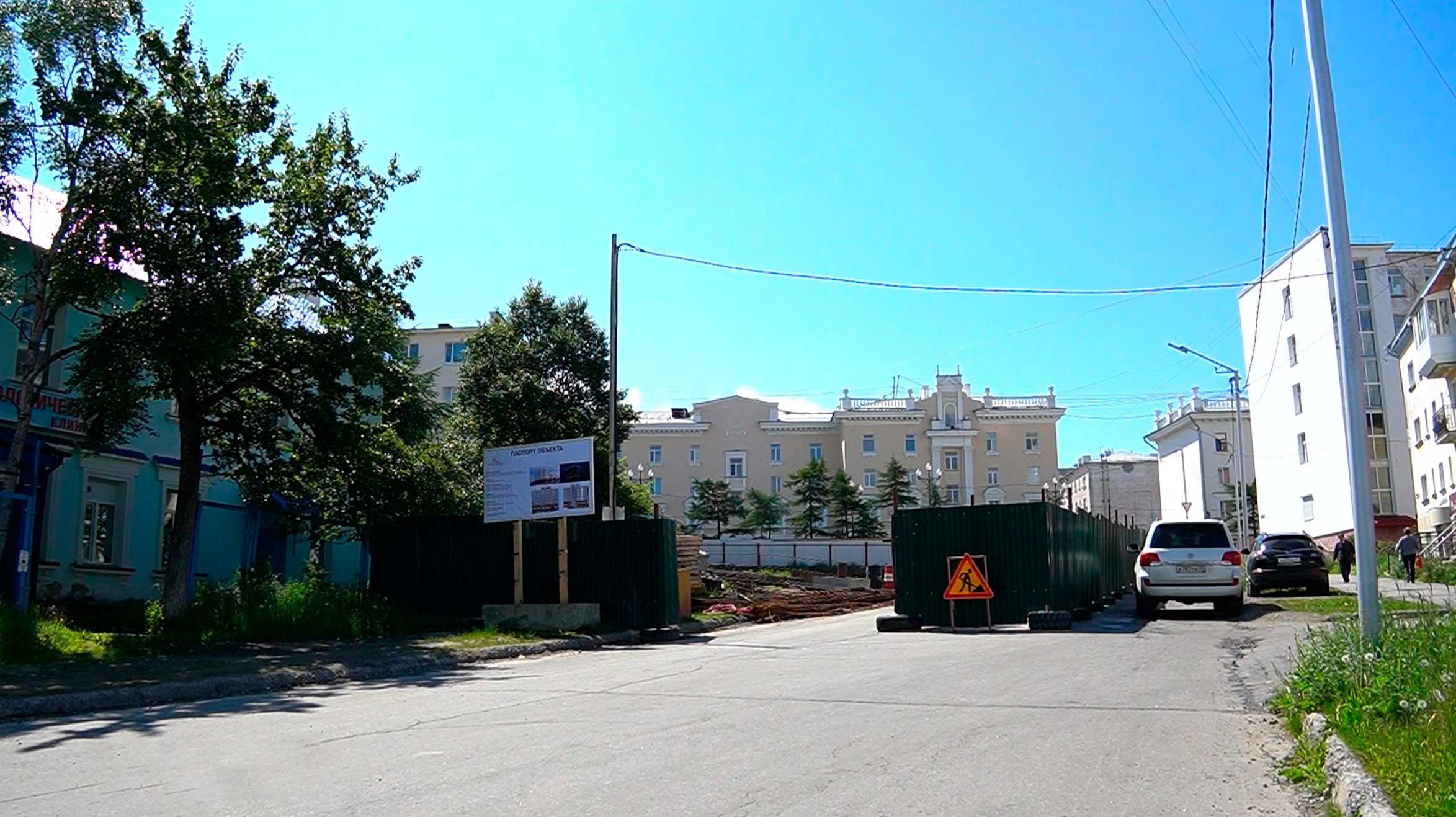 Гостиница поперек требований прокуратуры, но наполовину