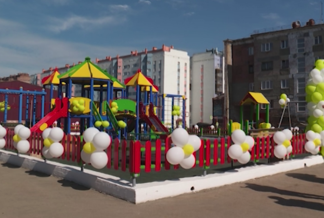 Еще две площадки по федеральной программе "Формирование комфортной городской среды" открыли в Норильске