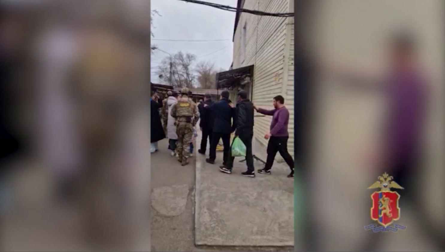 В Красноярске двух иностранцев лишили гражданства Российской Федерации