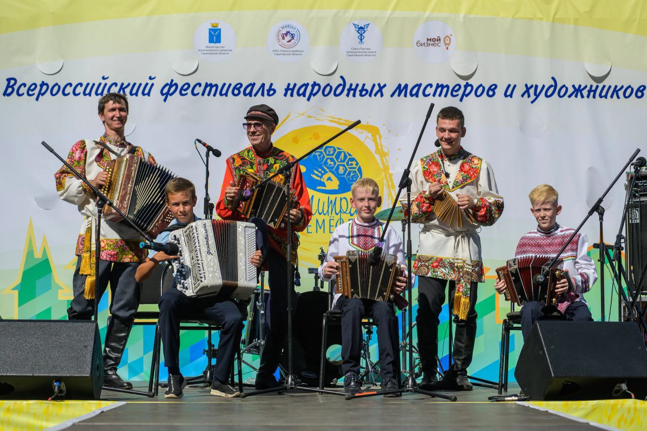 Рекордное количество участников соберет в Саратове фестиваль "Палитра ремесел-2024"