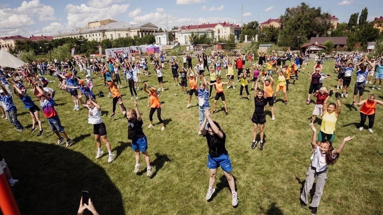 857 оренбуржцев прошли испытания в турнире "Уличная Атлетика"