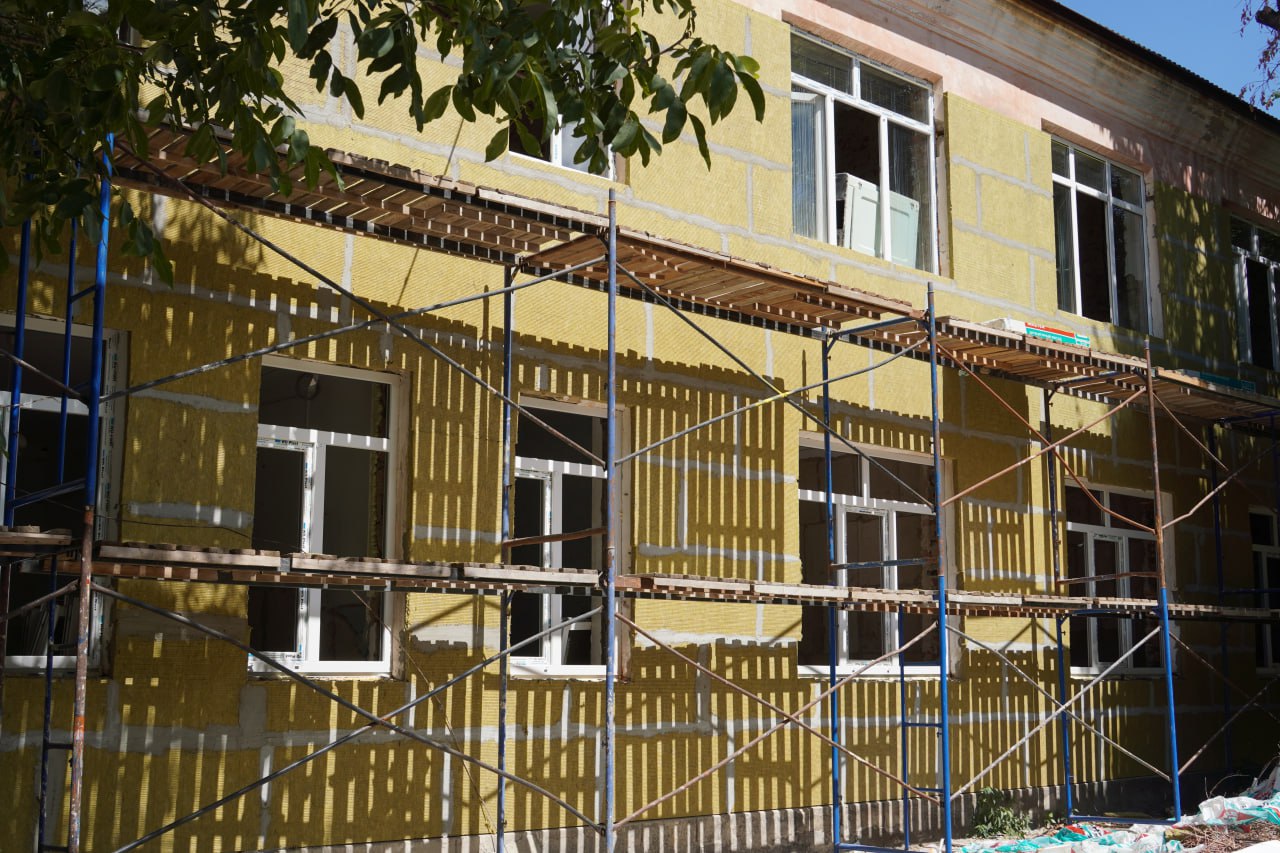 Детскую поликлинику ремонтируют в Крымском районе
