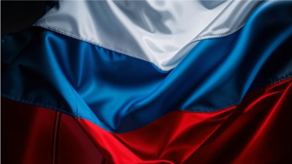 На Главной городской площади Краснодара подняли флаг России