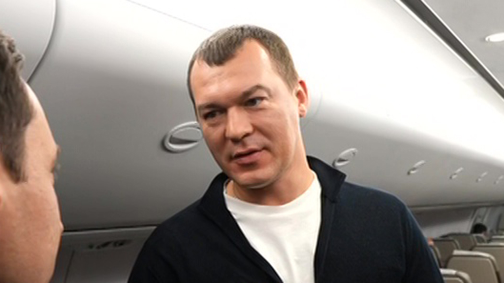 Дегтярев отметил профессионализм экипажа севшего в Минводах борта с Чернышенко