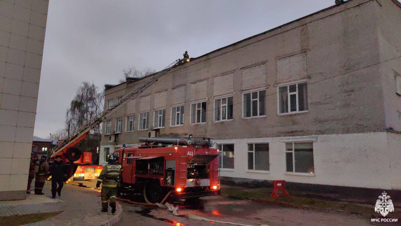 Пожар в институте гражданской авиации в Ульяновске потушили
