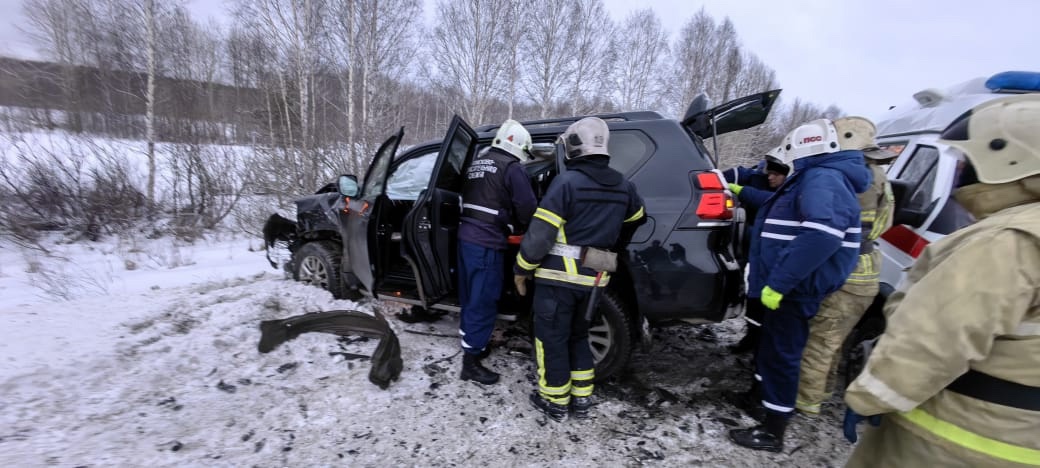 Два человека погибли в результате ДТП на Серовском тракте в Свердловской области