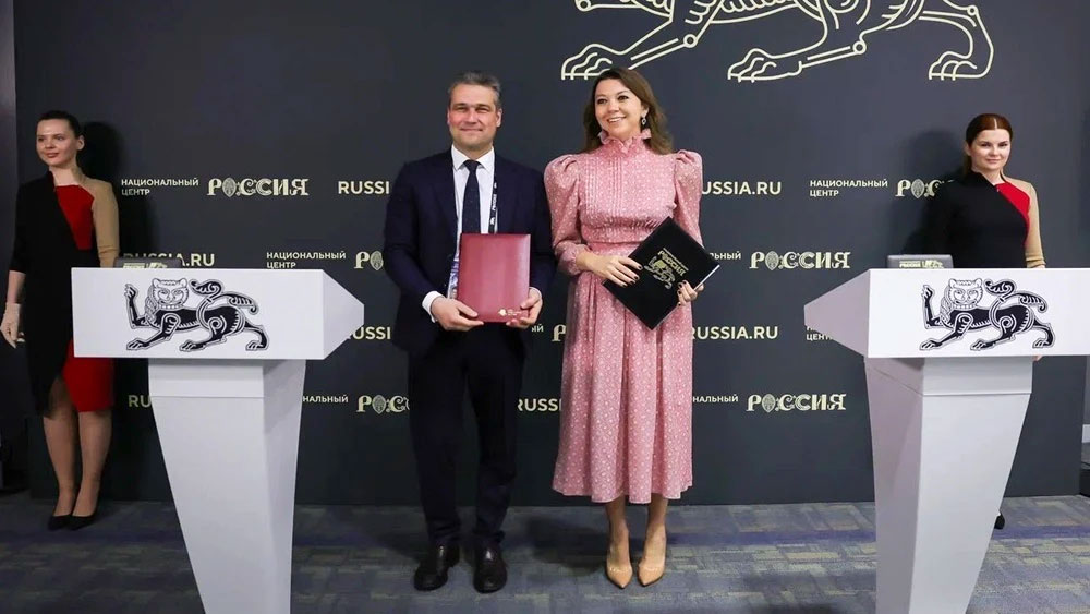 Национальный центр "Россия" подписал меморандумы о создании визуального кода РФ