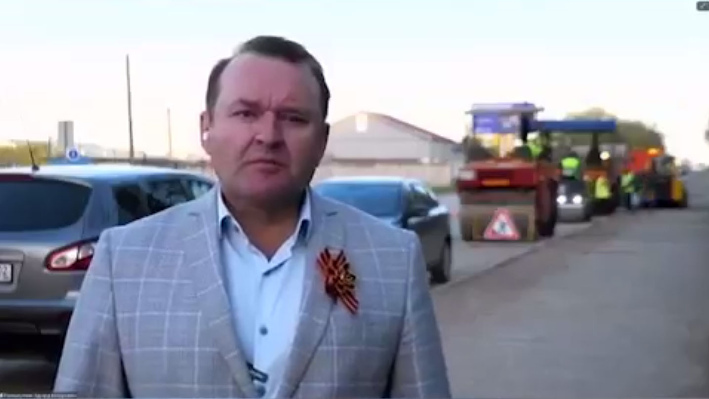 Мэр Туймазы попросил дорожников имитировать работу для красивого интервью