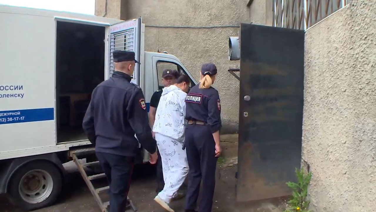 Задержаны мошенницы с сайта знакомств, выудившие у смоленского бизнесмена 52 миллиона