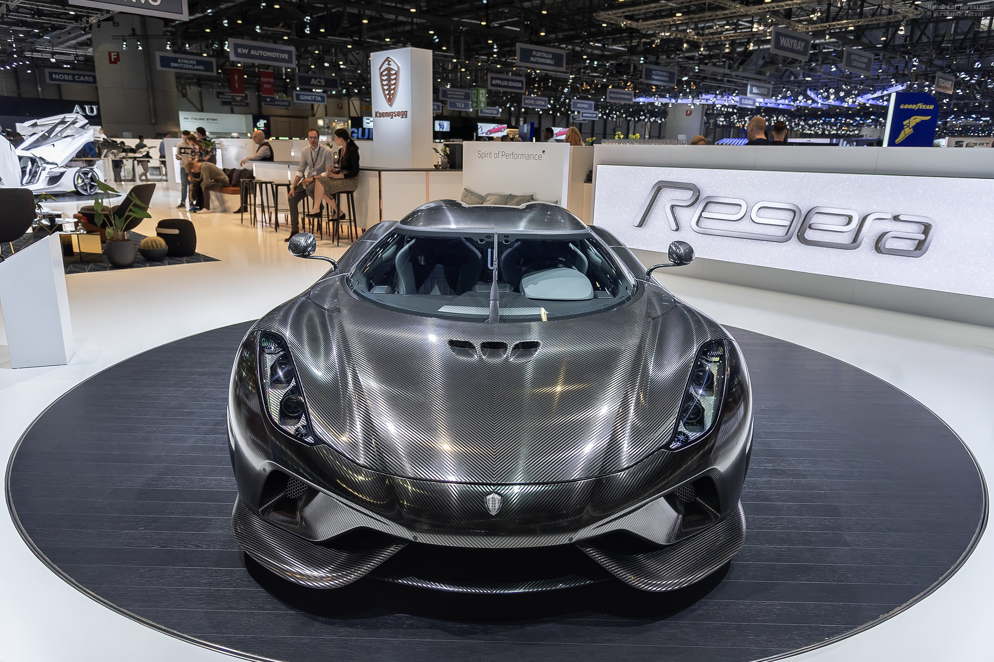 Koenigsegg Regera — гибрид, который разрушает все правила