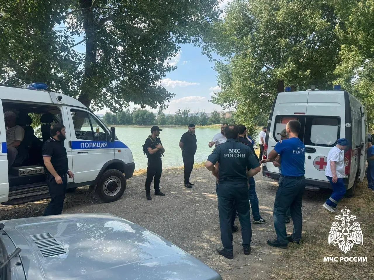 В Ингушетии женщина и трое детей пострадали при падении дрона на частный дом