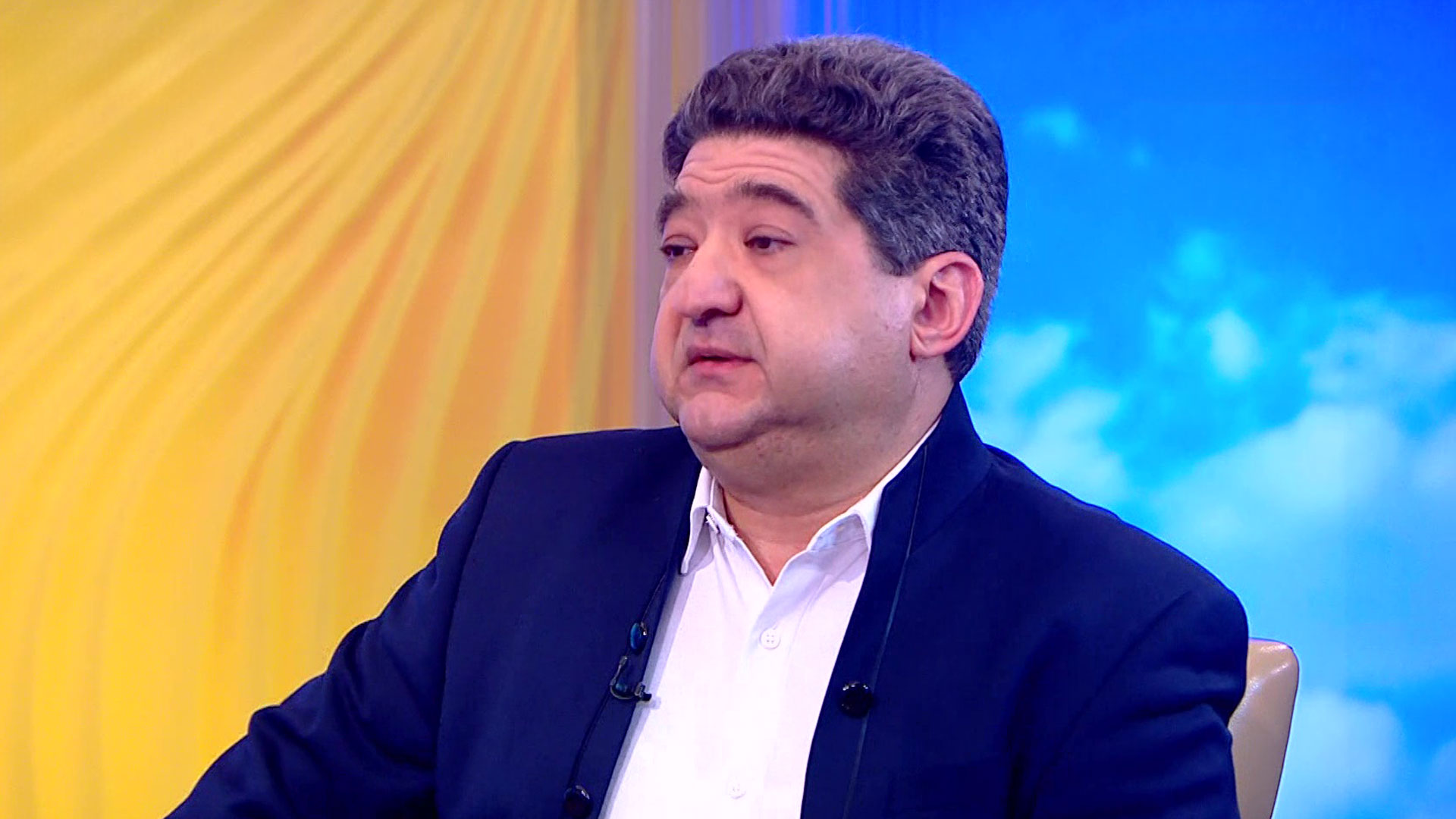 Нейрохирург Исагулян рассказал, как распознать мигрень и избежать ее хронизации