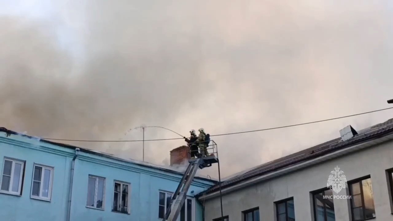 В Иванове после пожара на улице Сакко введен режим ЧС на придомовой территории