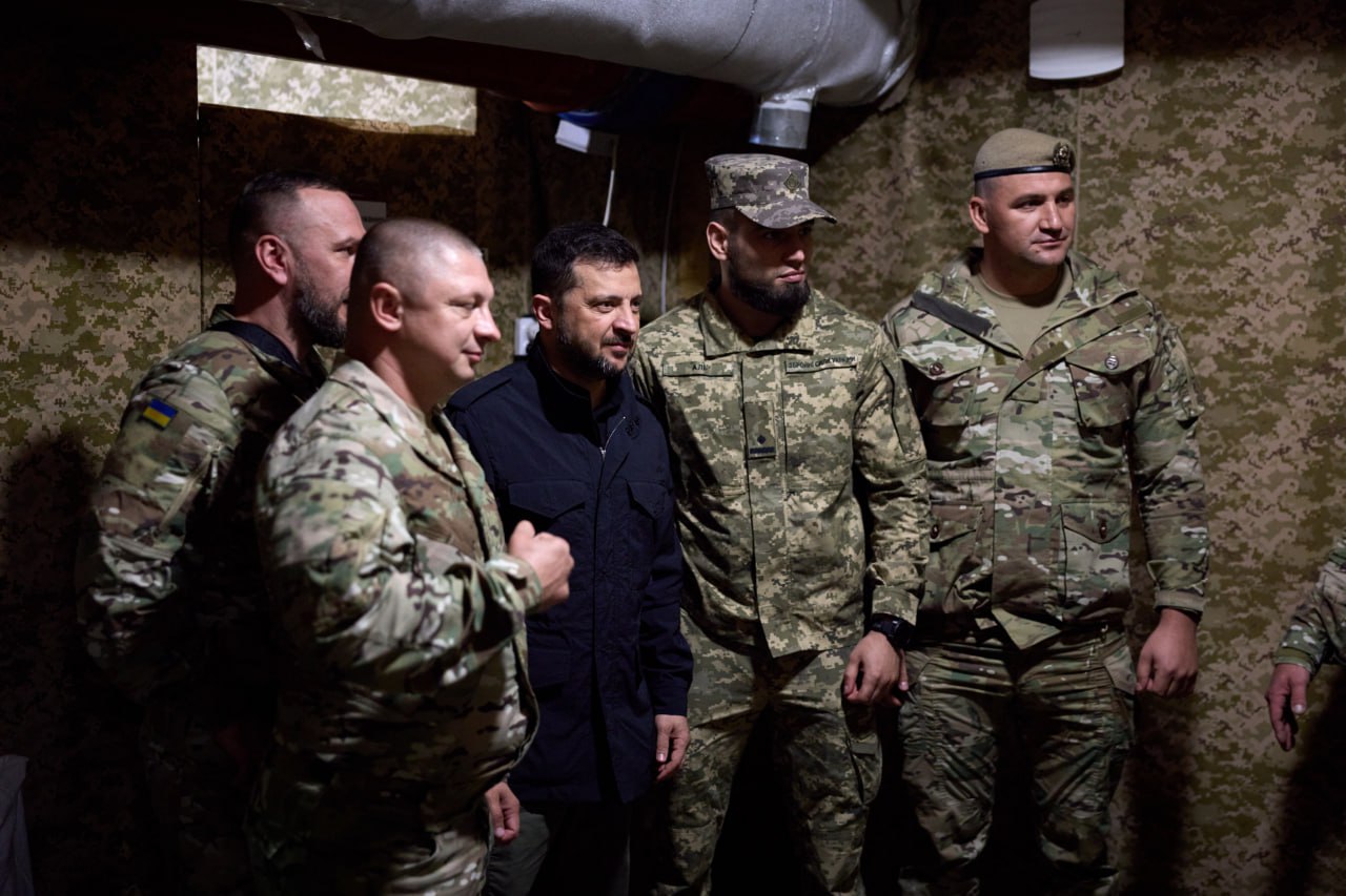 Зеленский приехал в подконтрольную Украине часть ДНР