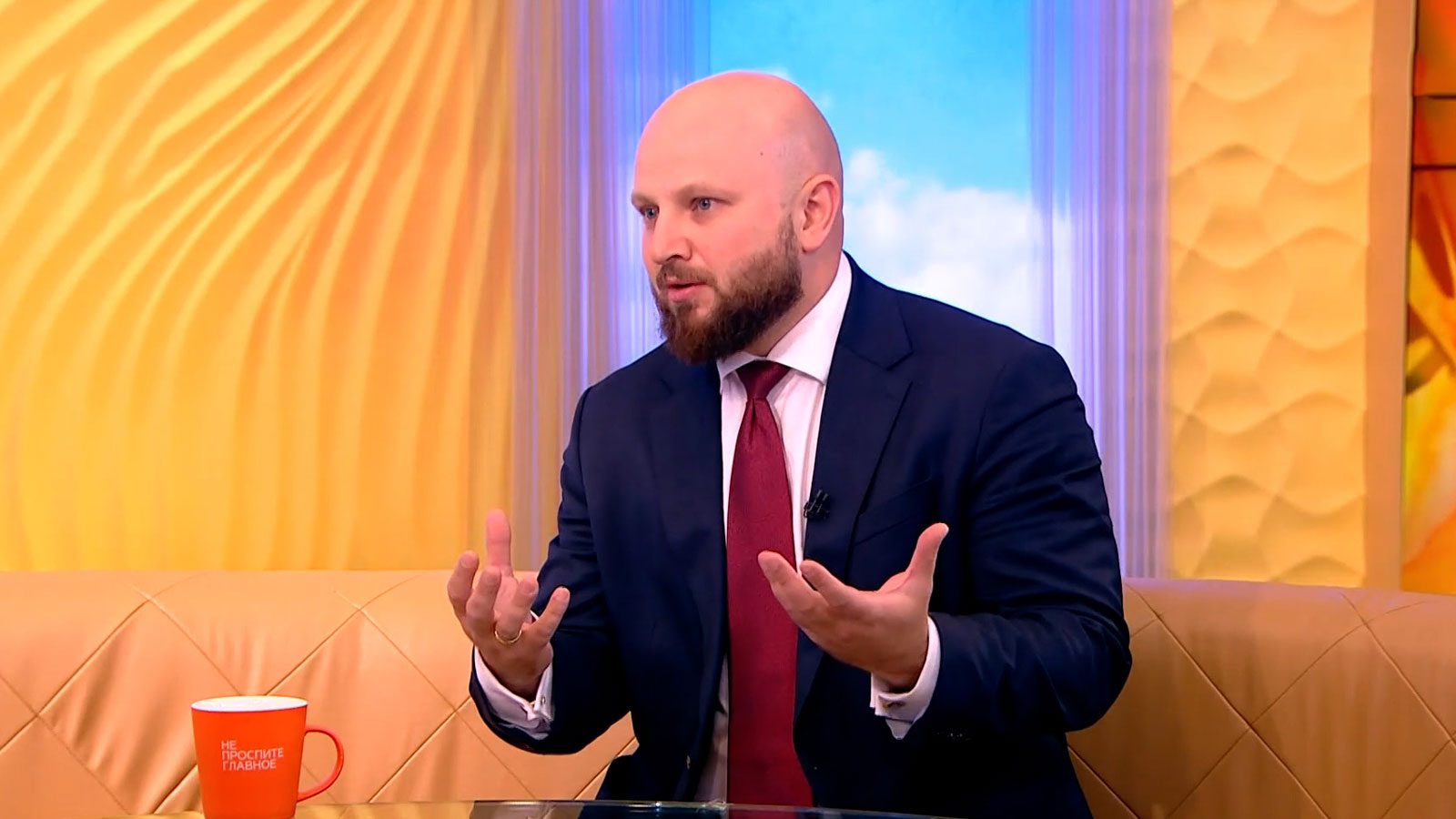 Юрист рассказал, можно ли вести видеосъемку в квартире, не предупредив гостей