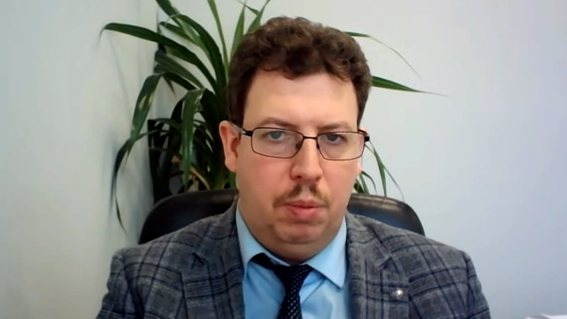 Аналитик Абелев: сфера услуг становится драйвером экономического роста в РФ