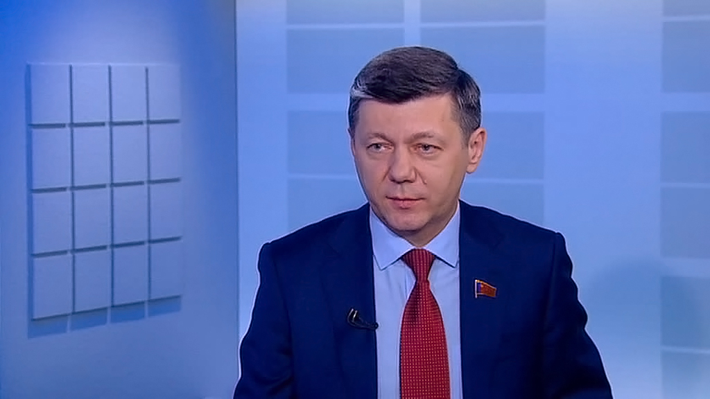 Депутат Новиков тоже заболел