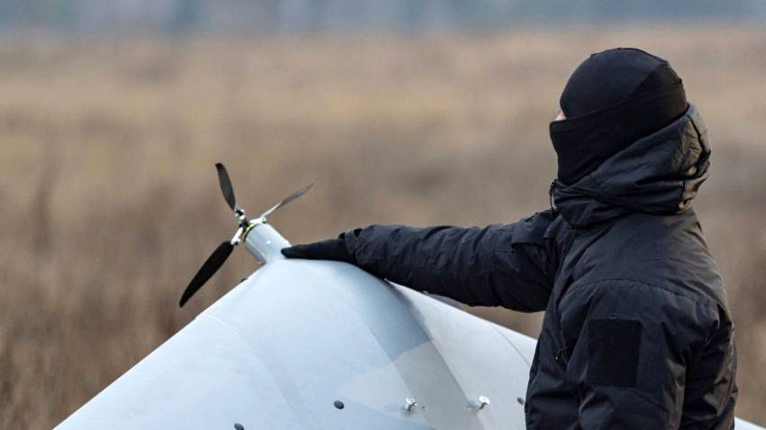 На авиасалоне в Дубае впервые показали российский скоростной беспилотник S180