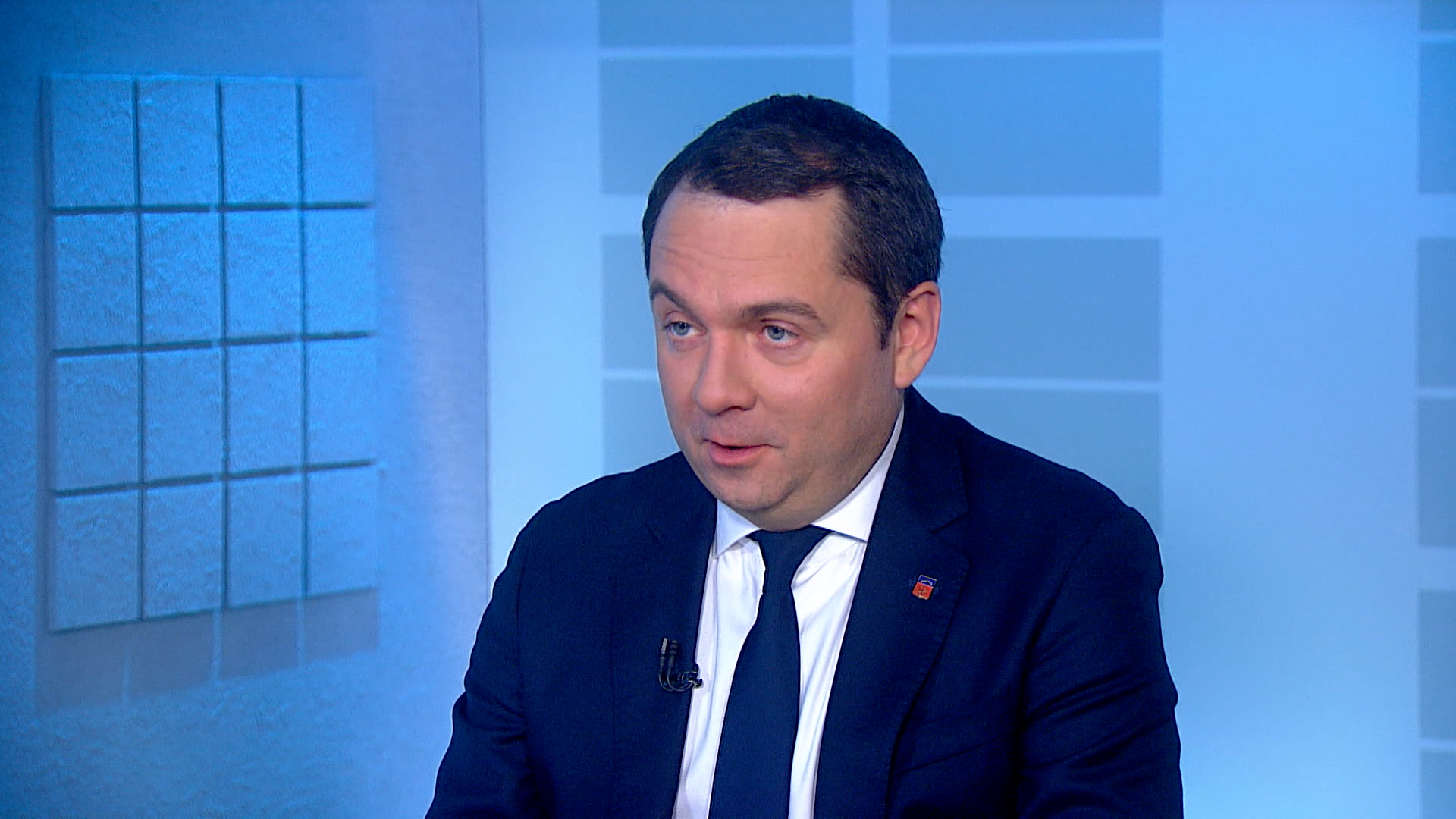 Чибис: пунктов, где можно зарядить телефон и получить воду, сейчас достаточно