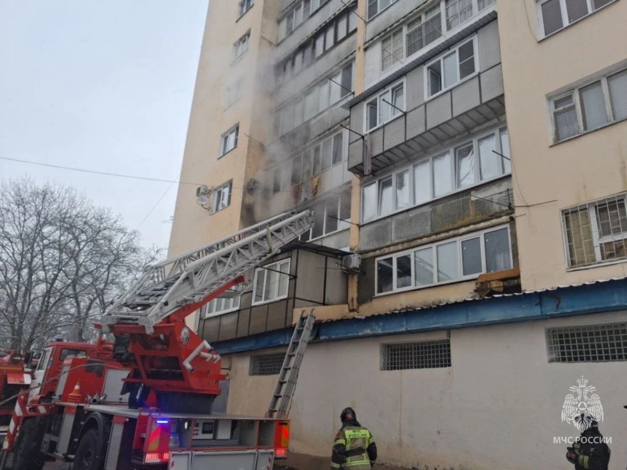 Один человек пострадал при пожаре в жилом доме в Нальчике