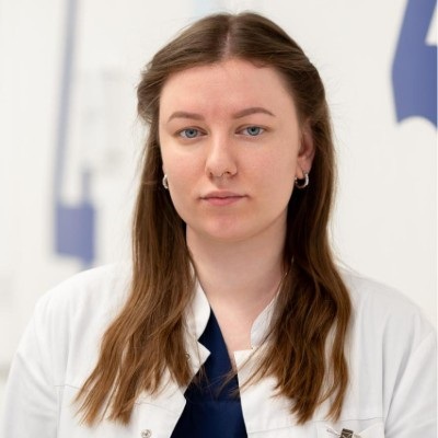 Арина Искендерова