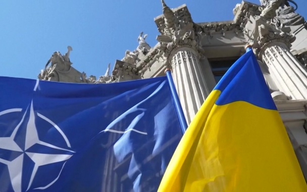 НАТО привлечет частные компании к миссии по подготовке украинских военных