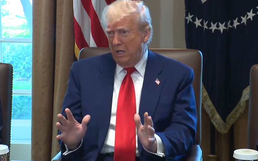 Трамп скептически отнесся к плану Тегерана о проведении трехэтапных переговоров