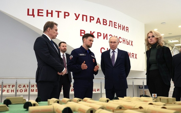 Путин открыл новые модульные объекты скорой помощи в регионах России