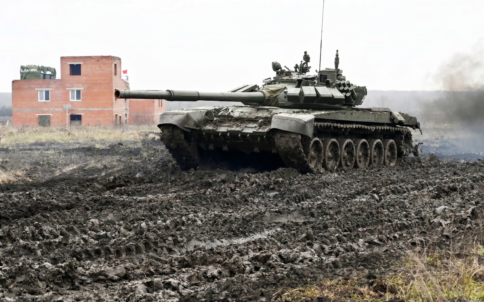 Американцы признали Т-72 лучшим танком в мире на фоне успехов в зоне СВО