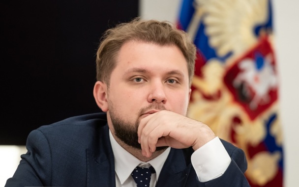 В ГД предложили разрешить использование ИИ при написании дипломов и курсовых
