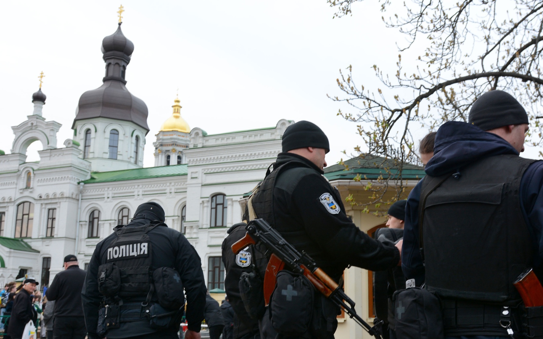Российские силовики сообщили о массовом увольнении сотрудников полиции в Киеве