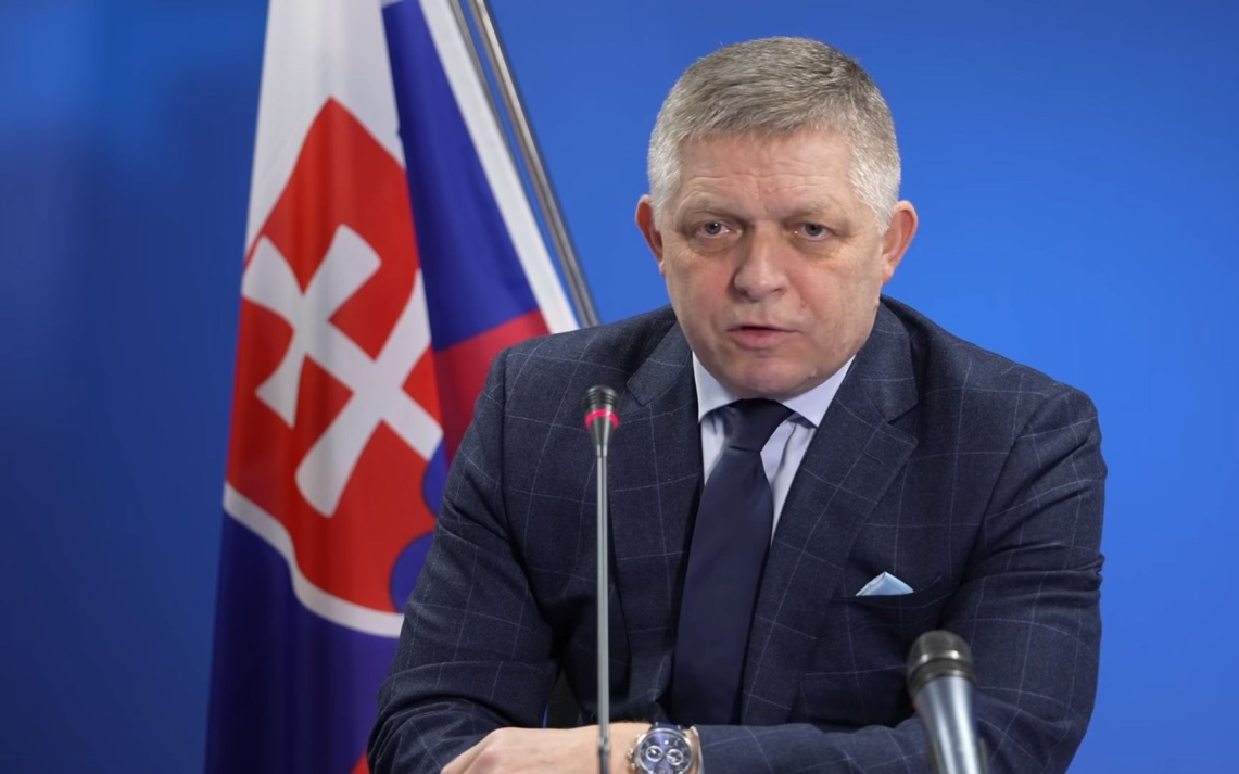 Фицо рассказал о разногласиях с Зеленским после их разговора