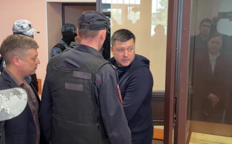 Мэру Уфы Мавлиеву сменили СИЗО на домашний арест