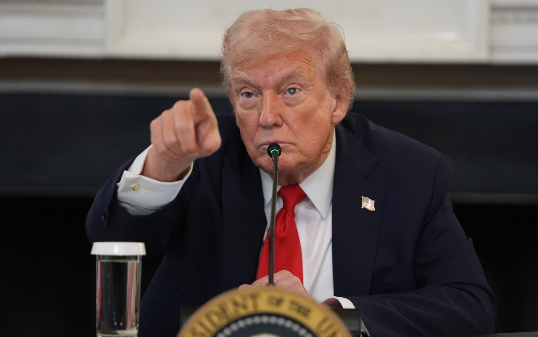 Трамп пригрозил Ирану новыми бомбардировками в случае отказа от сделки