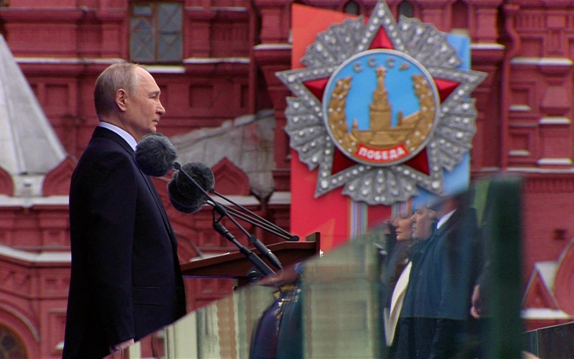 Путин: российский народ может выдержать любые испытания