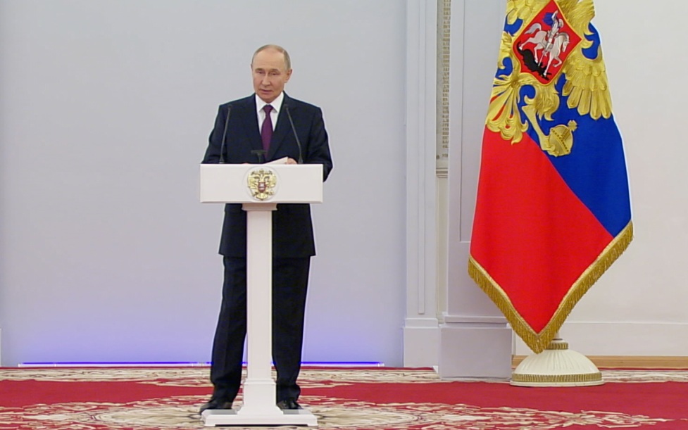 Путин выразил надежду, что РФ и Европа в конечном итоге восстановят отношения