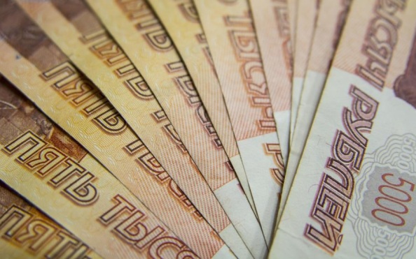 Россиянам рассказали, куда летом вложить 1 млн рублей