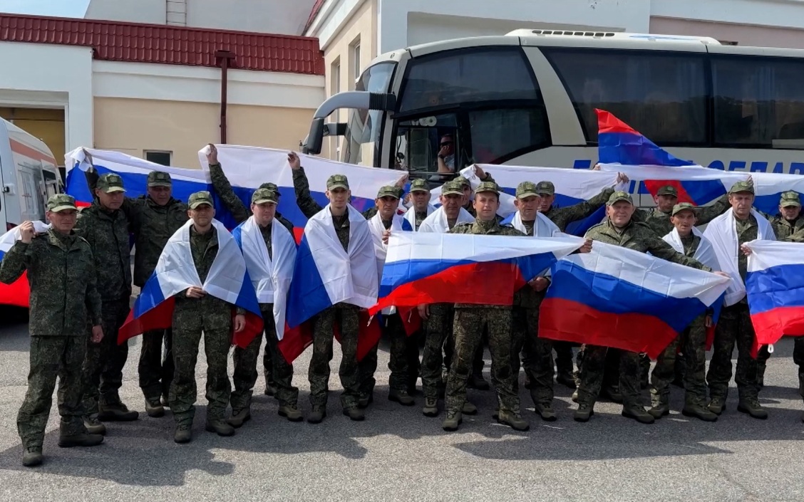 МО РФ: 205 российских военных вернули с Украины, взамен переданы 205 пленных ВСУ