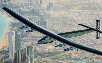 Крупнейший самолет Solar Impulse 2 на солнечной энергии разбился в США