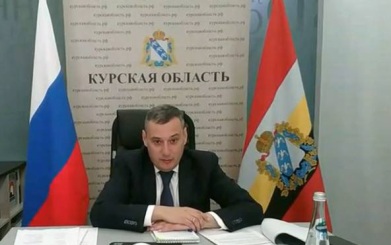 Курский губернатор проведет беседу с чиновником, ругавшимся матом на планерке